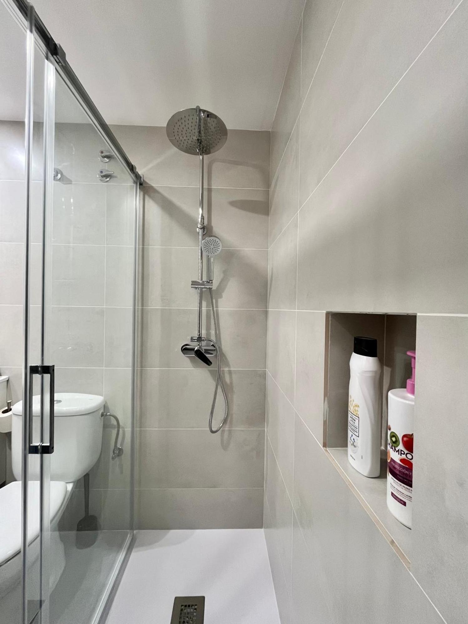 New! Apartamento Con Piscina Y Balcon A 2 Minutos De La Playa. Wi-Fi Appartement L'Estartit Buitenkant foto
